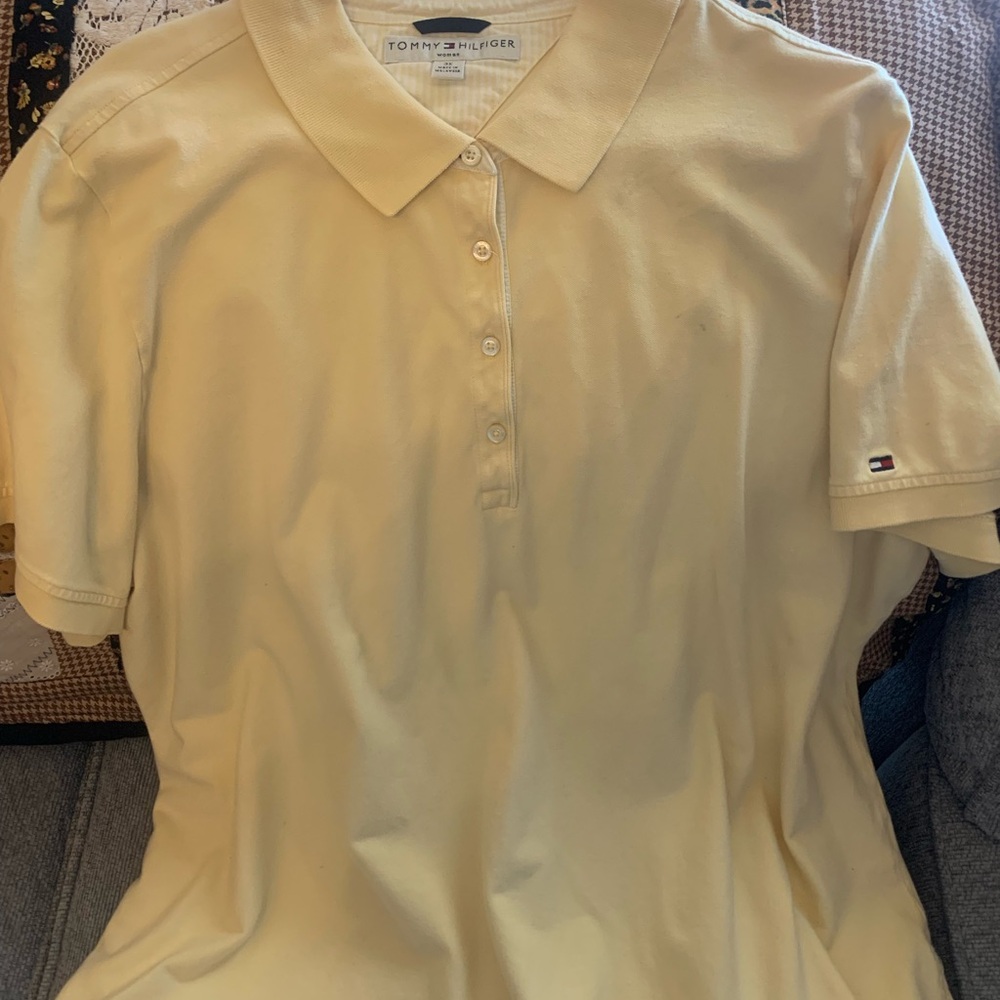 Tommy Hilfiger women’s knit polo shirt yellow color size 3X